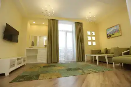 Ilk Inn - 107