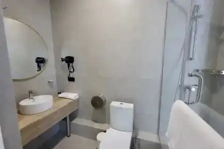 Hello Inn - 62