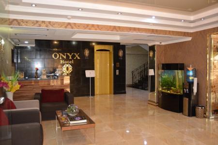 Onyx - 4