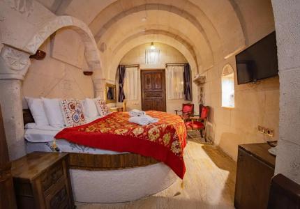 Royal Cave - 34