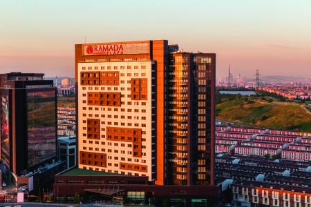 Ramada Plaza By Wyndham Istanbul Tekstilkent - 1