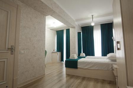 Mercuri Meridian - 67