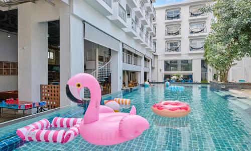 Lub d Phuket Patong - 1