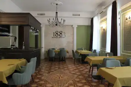 1883 - 1