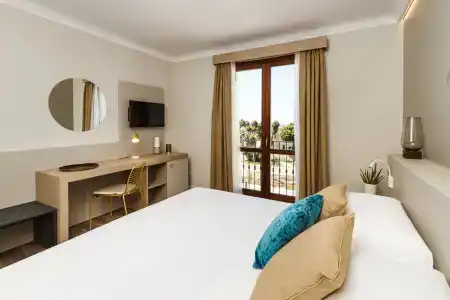 Seawaters & Medical Spa - 50