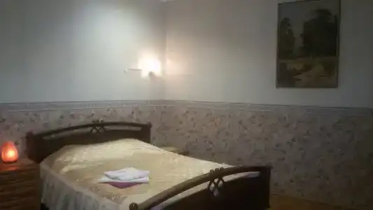 У домика Петра - 33
