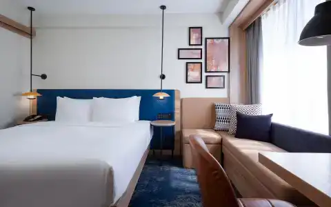 Hilton Garden Inn - 13
