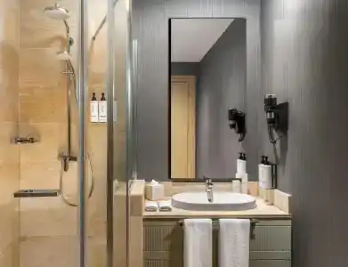 Crowne Plaza - Istanbul Tuzla Viaport Marina, An Ihg - 29