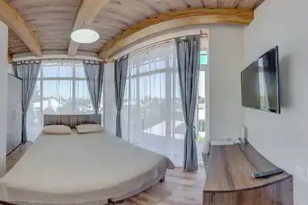 Hillside Karakol B&B - 34