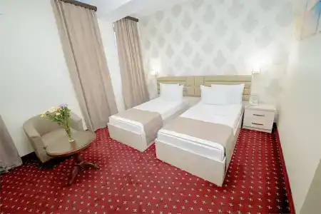 Welcome Inn - 52