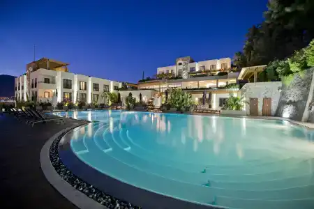 Ramada Resort Bodrum - 2