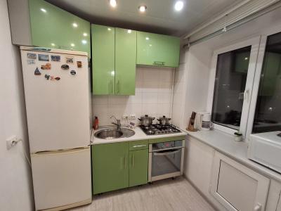 в центре - 11