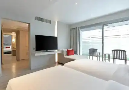 Centre Point Sukhumvit 10 - 19