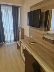 Pera Arya - 12