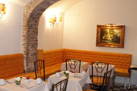 Boutique Trevi - 22