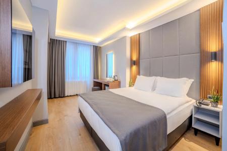 Center Hill Suites - 2