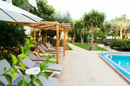 Terinikos Apart-Hotel - 3