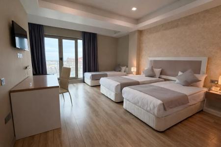 Diplomat Suites - 3
