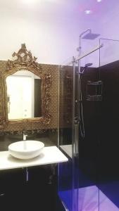 Impero Vaticano Suites Guest House - 18