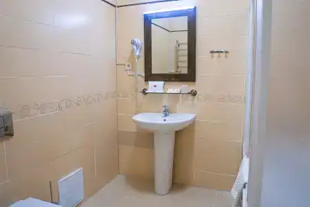 Belon-Lux Hotel - 9