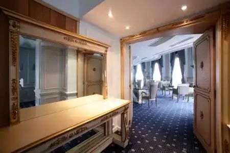 Crowne Plaza Minsk - 86