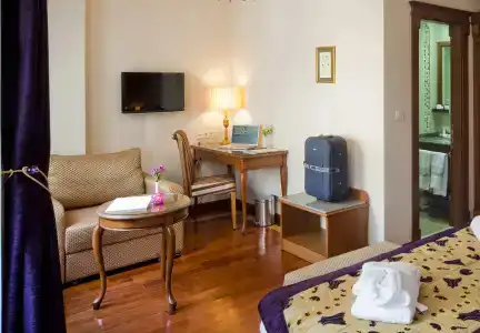 Glk Premier The Home Suites & Spa - 38