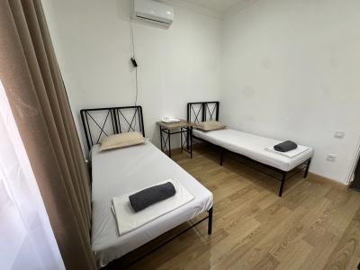 Komitas Avenue Guest House - 30