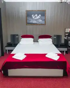 Ани - 4