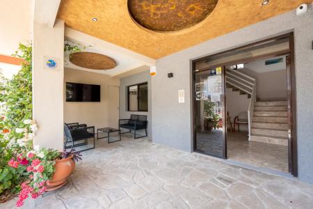 Milonas House - 13