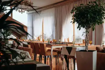 Bayil Breeze & Restaurant - 2