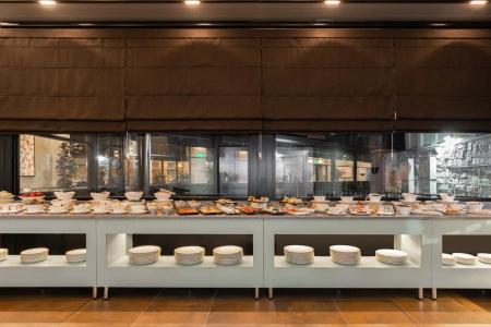 Ramada Encore by Wyndham - 4