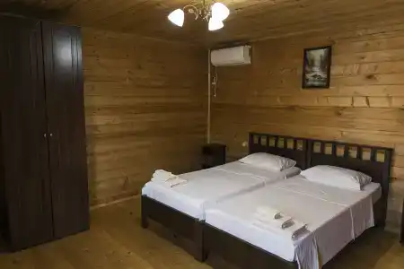 Пицундский дворик - 5