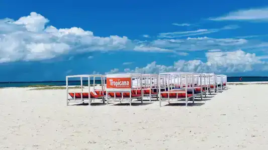 Tropicana Beach - 2