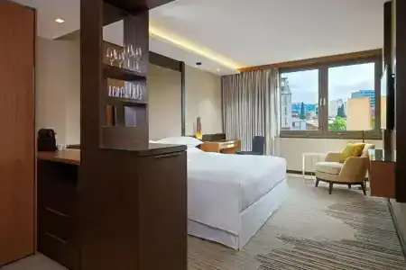 Sheraton Grand Tbilisi Metechi Palace - 44
