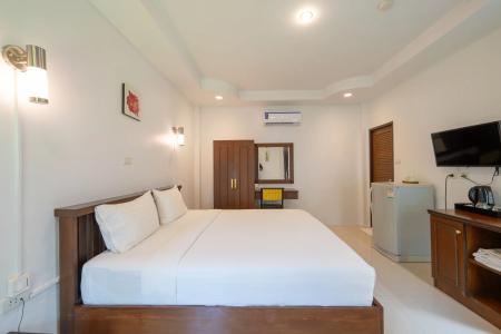 The Green Beach - 51