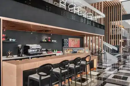 Four Points by Sheraton - 4