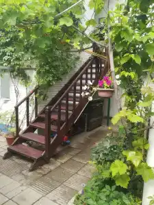 Уютный - 25