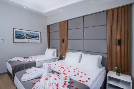 Center Hill Suites - 73