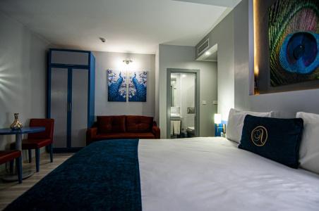 Lapis Inn & Spa ( Ex. Ambassador) - 20
