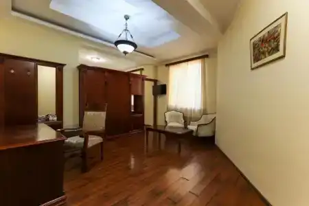 Aeetes Palace - 10