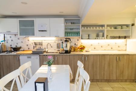 Galley - 10