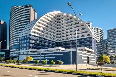 The Grandeur - 8