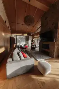 Residence - 13