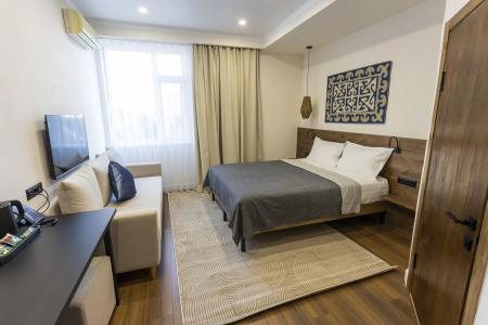 West Inn Akjola - 45
