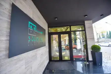 Just Inn Tbilisi - 15