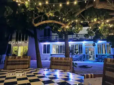 Dhonfulhafi Beach View & Spa - 7