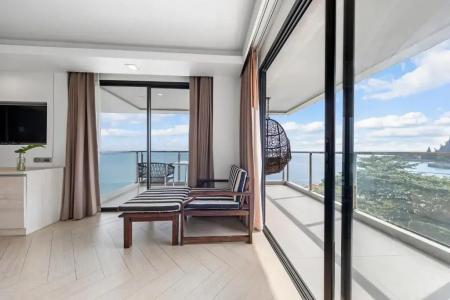 Golden Tulip Pattaya Beach Resort - 63