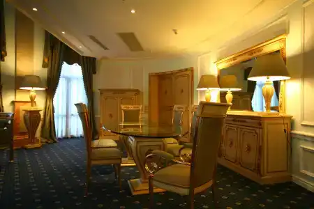 Crowne Plaza Minsk - 69