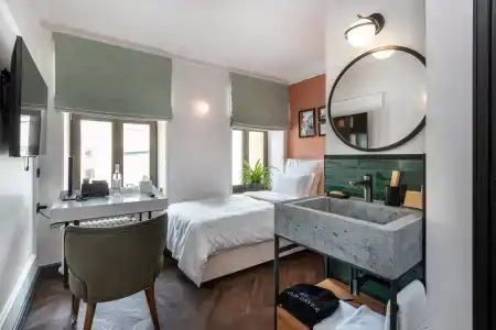 Zalkind Rooms & Kitchen - 21
