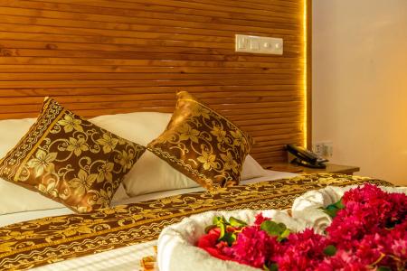 Perla Dhangethi - 59